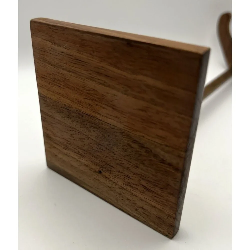 Unbranded square base